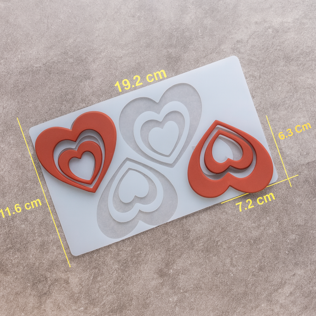 Heart Shaped Silicone Mould – Multi-Cavity Garnishing & Decoration Mat